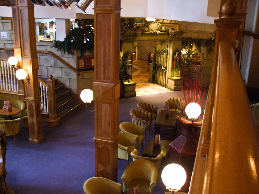 Alton Towers Hotel - TowersStreet - Your premier Alton ...