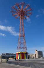 800px-Parachute_Jump_on_Coney_Island.jpg