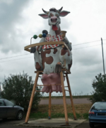 festyland cow.png