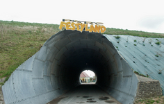 festyland park entrance.png