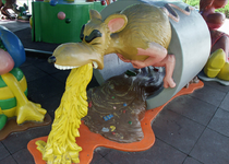 bonbon land carousel_2.png