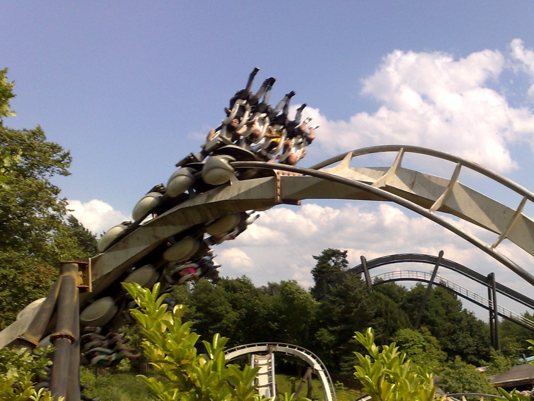 Nemesis_(Alton_Towers)_01.jpg
