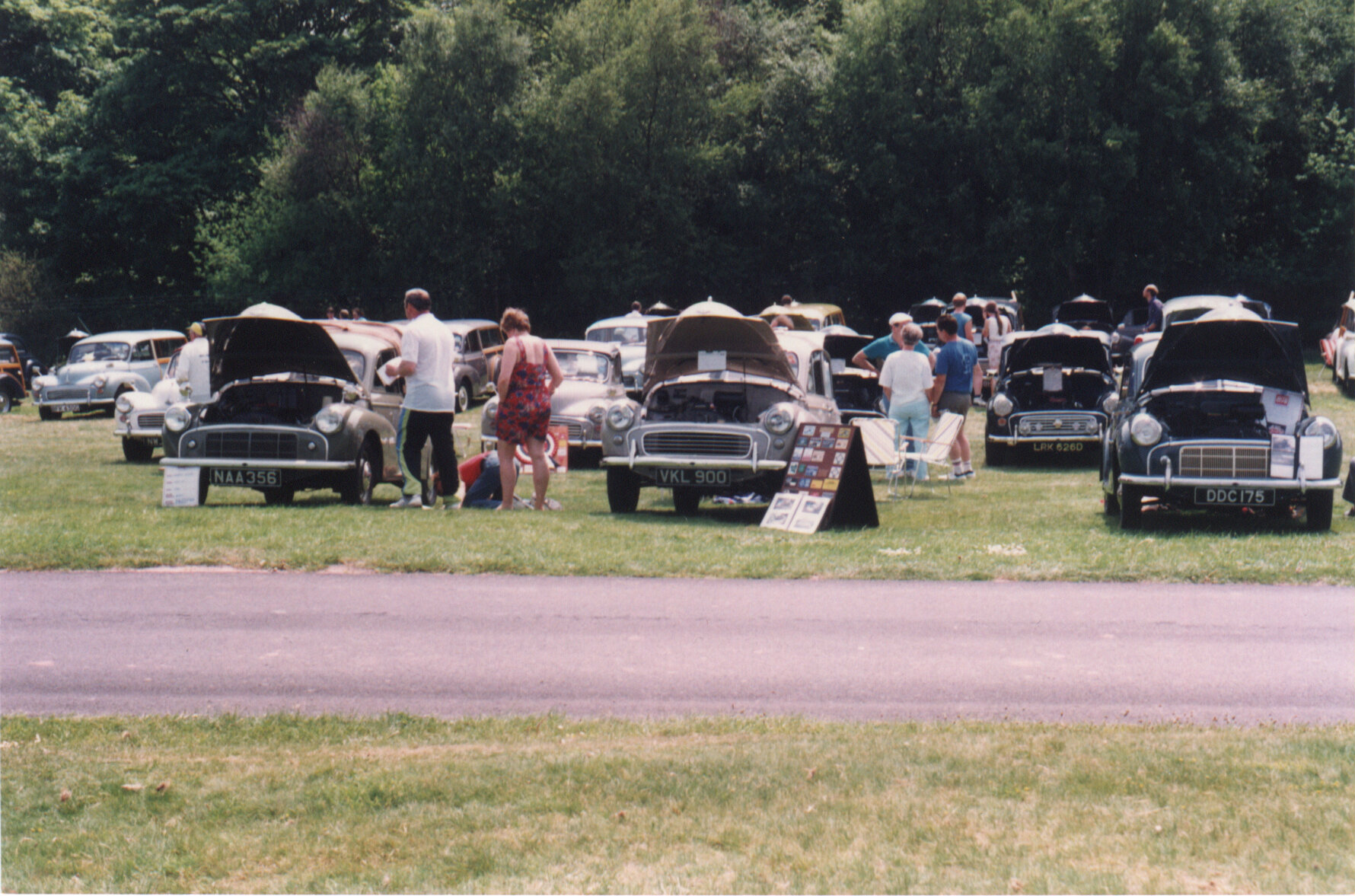 Alton_Towers_1992_03.jpg