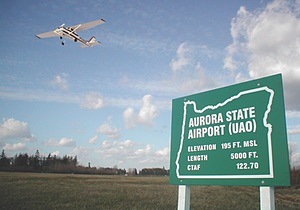 auroraairport_img.jpg