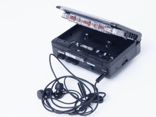 _101040679_audiocasette.jpg