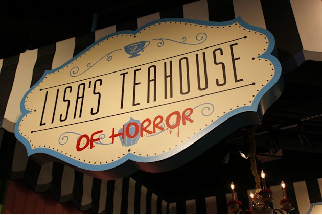22-The-Simpsons-Universal-Studios-Orlando-Teahouse-jpg_214354.jpg